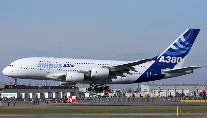 Airbus A380-800