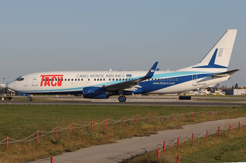 TACV-Boeing 737-800